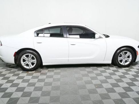 Used 2021 Dodge Charger SXT w/ Leather Interior Group RWD image 2