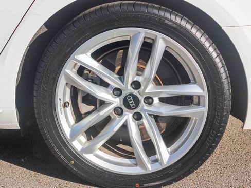 Used 2023 Audi A4 2.0T Premium Plus image 11