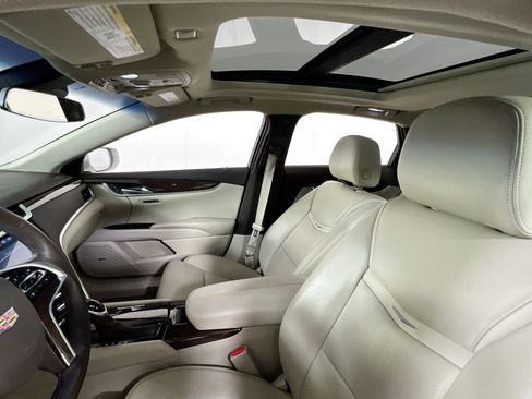 Used 2016 Cadillac XTS Luxury w/ Driver Awareness Package image 22