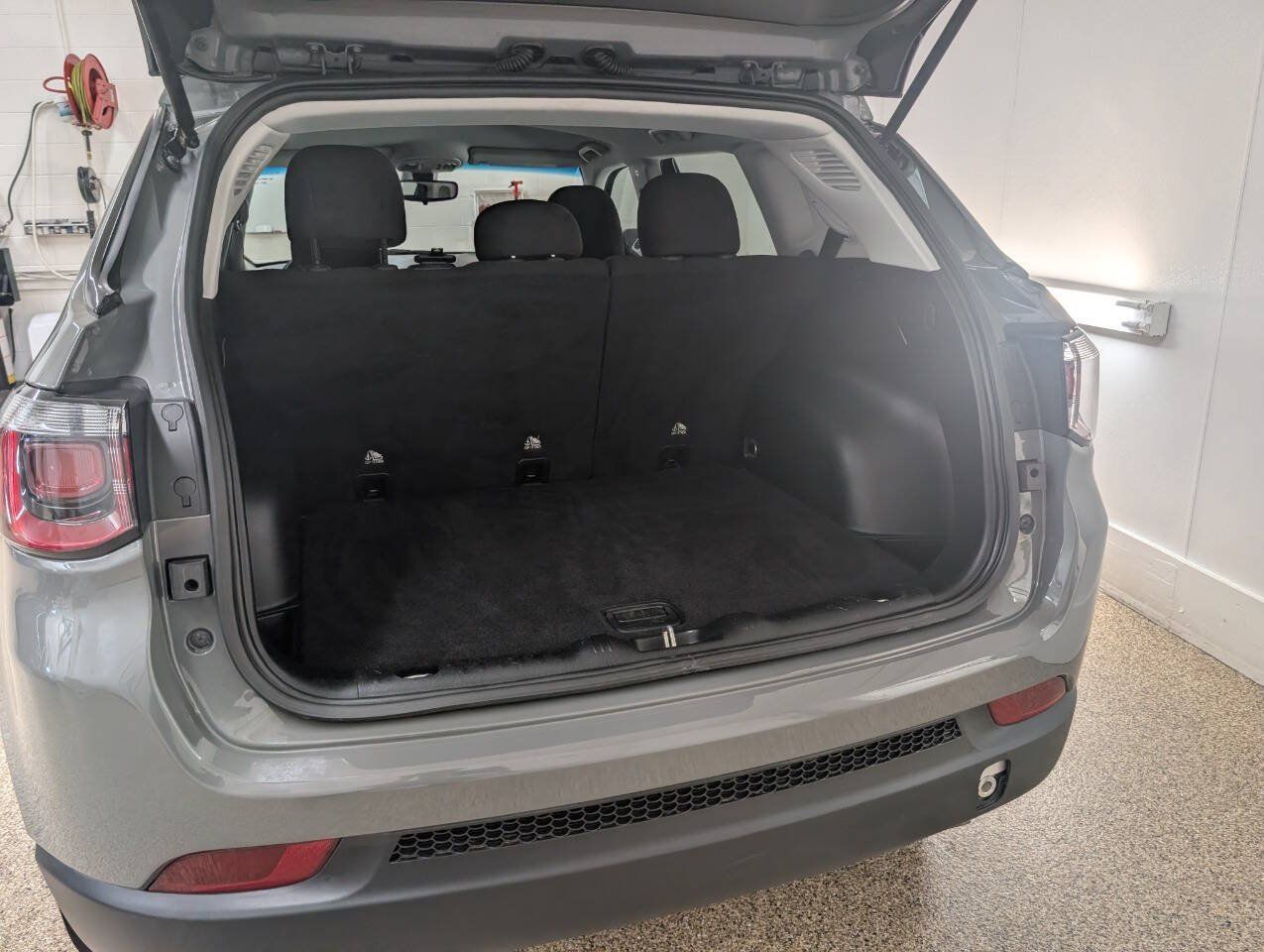 Used 2021 Jeep Compass Sport AWD/4WD image 15