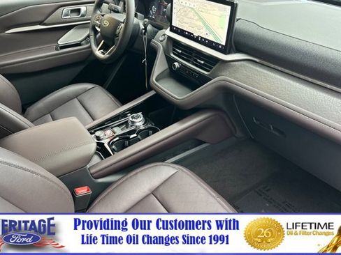 New 2026 Ford Explorer Platinum image 17