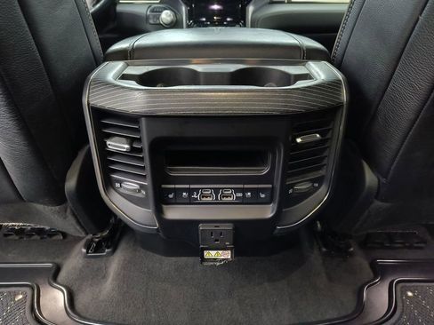 Used 2019 RAM 1500 Limited AWD/4WD image 21