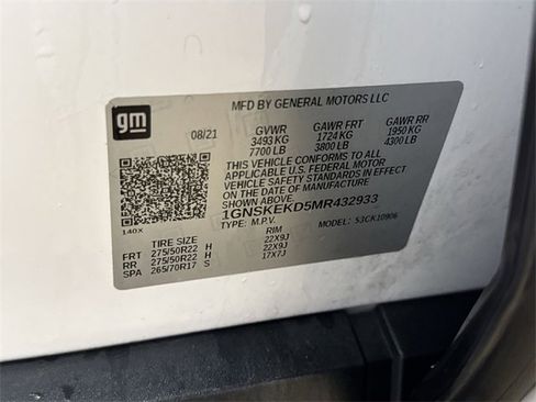 Certified 2021 Chevrolet Suburban RST w/ Rear Media and Nav Package image 35