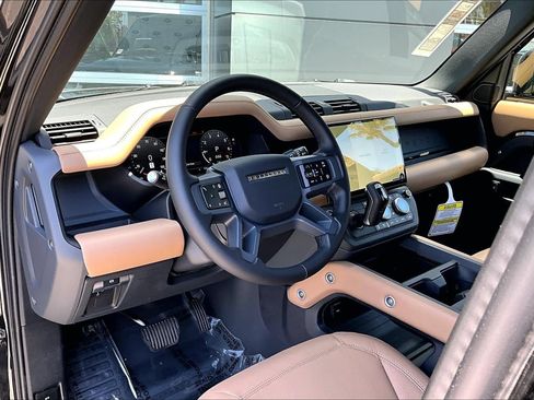 New 2026 Land Rover Defender 110 S AWD/4WD image 6