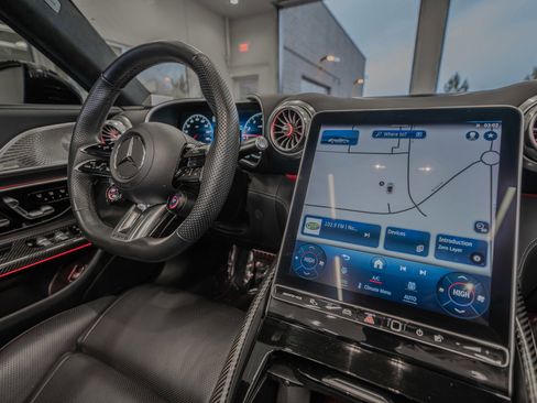 Used 2022 Mercedes-Benz SL 55 AMG 4MATIC image 20