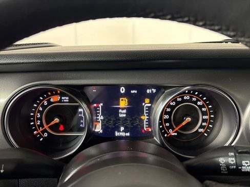 Used 2023 Jeep Wrangler Unlimited Sport image 28