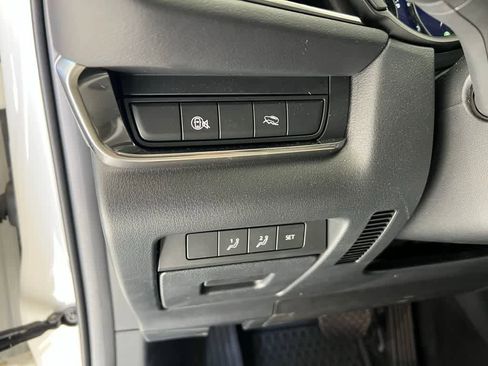 Certified 2025 MAZDA CX-30 AWD 2.5 S w/ Preferred Package image 14