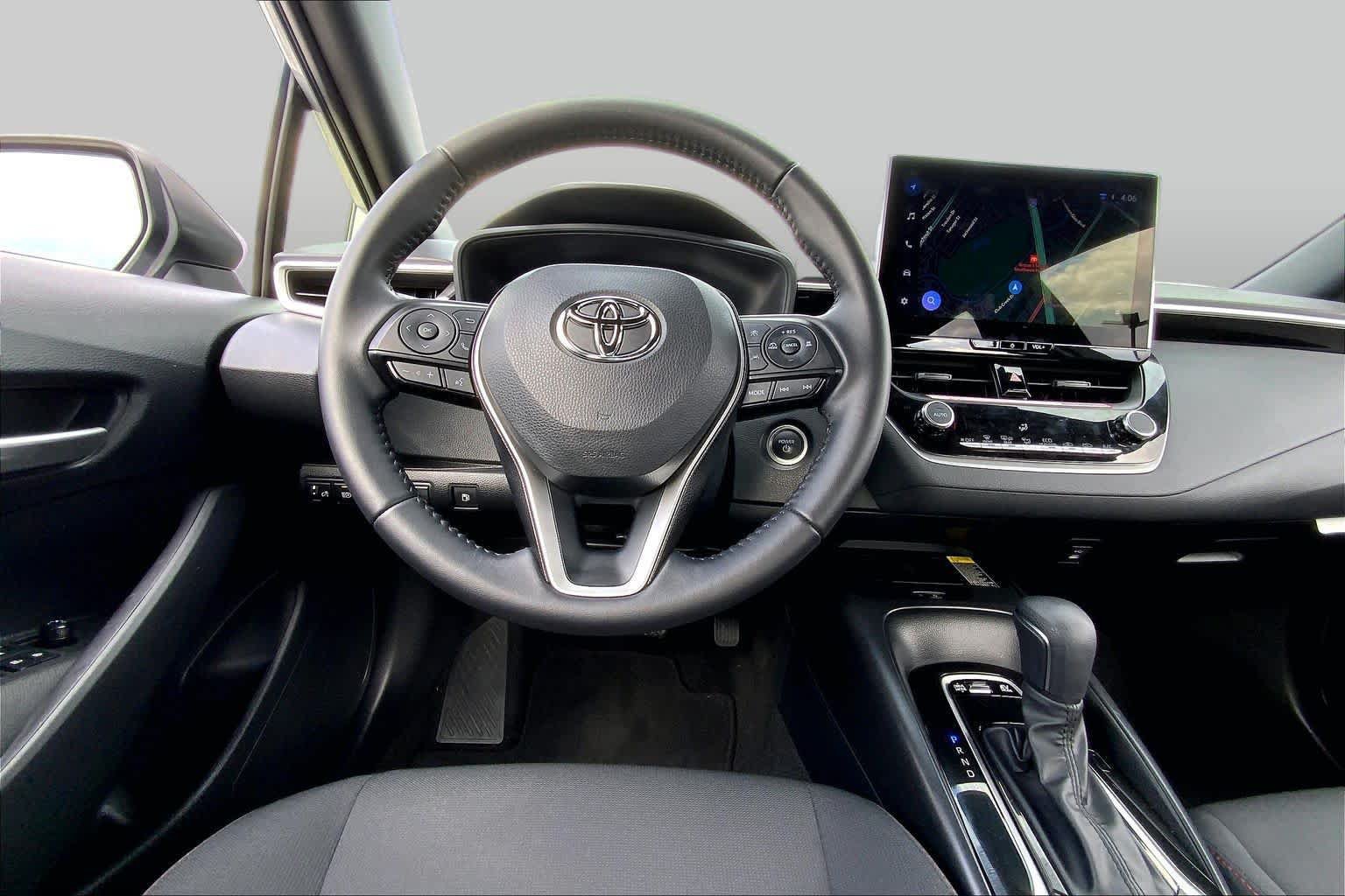 Certified 2026 Toyota Corolla SE w/ SE Premium Package FWD image 6