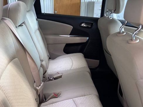 Used 2018 Dodge Journey SE w/ Safe & Sound Group AWD/4WD image 6