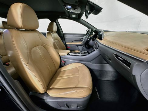 Used 2021 Hyundai Sonata Limited w/ Cargo Package FWD image 31