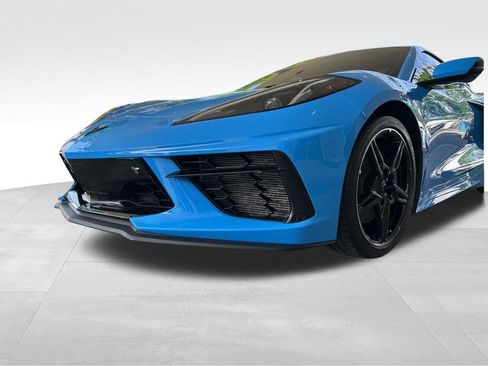 Used 2021 Chevrolet Corvette Stingray Preferred Cpe w/ Z51 Performance Package RWD image 15