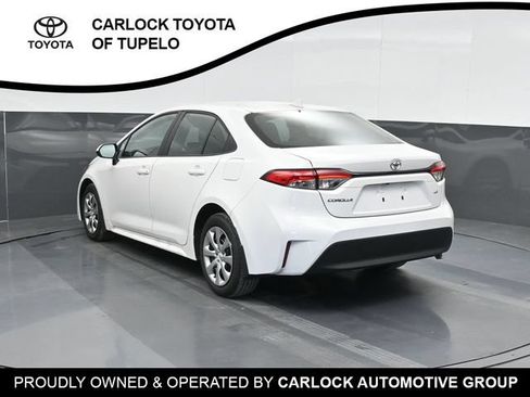 Used 2026 Toyota Corolla LE FWD image 11