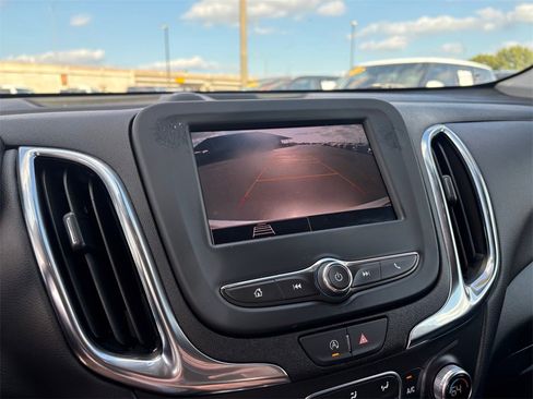 Certified 2024 Chevrolet Equinox LT image 22