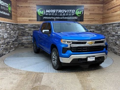 New 2026 Chevrolet Silverado 1500 LT image 2