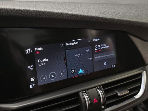 Used 2022 Alfa Romeo Giulia Ti image 22