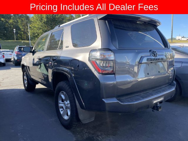 Used 2022 Toyota 4Runner SR5 Premium AWD/4WD image 5