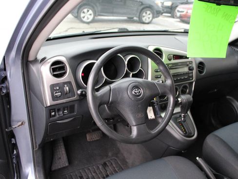 Used 2007 Toyota Matrix XR image 14