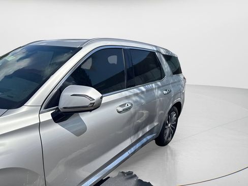 Used 2024 Hyundai Palisade Calligraphy FWD image 4