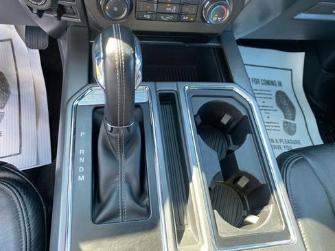 Used 2018 Ford F150 XLT w/ Equipment Group 302A Luxury image 15