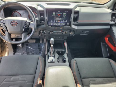 Used 2023 Nissan Frontier PRO-4X w/ Technology Package image 24