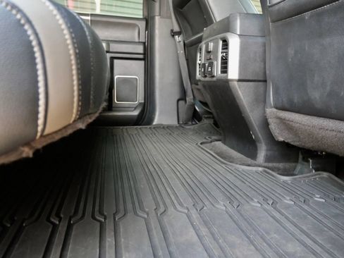 Used 2018 Ford F150 Raptor w/ Equipment Group 802A Luxury AWD/4WD image 14
