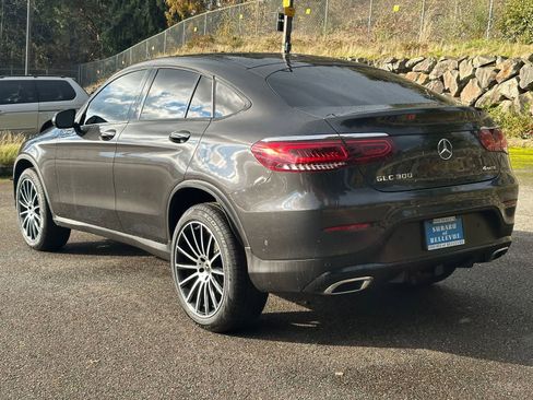 Used 2023 Mercedes-Benz GLC 300 4MATIC Coupe image 3