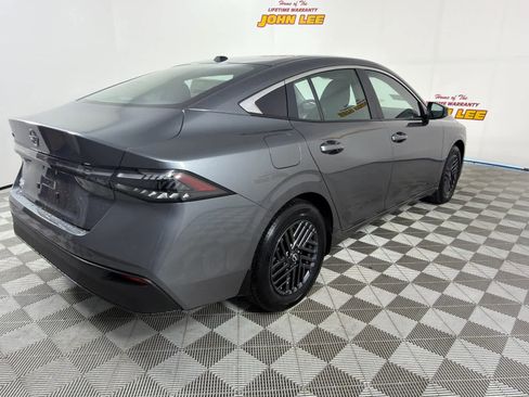 New 2026 Nissan Sentra SV w/ SV Convenience Package image 7