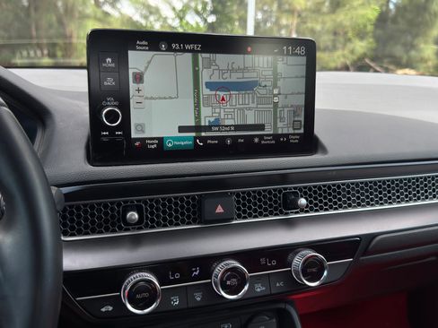 Used 2023 Honda Civic Type R image 15