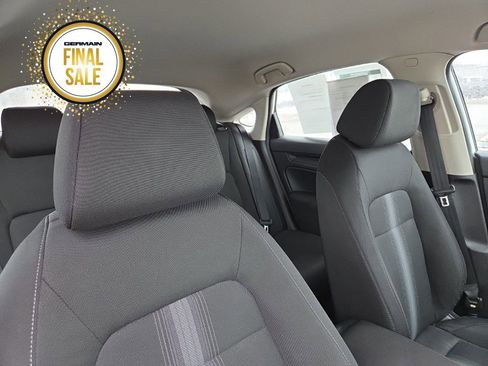 Used 2023 Honda Civic LX image 21