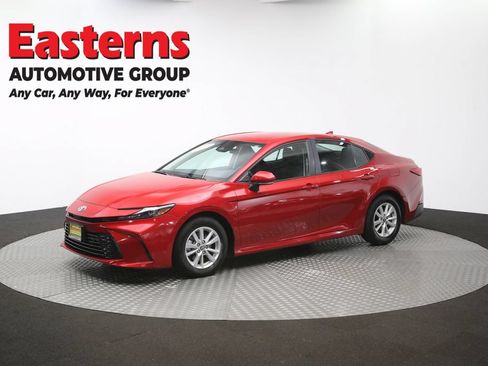 Used 2025 Toyota Camry LE FWD image 56