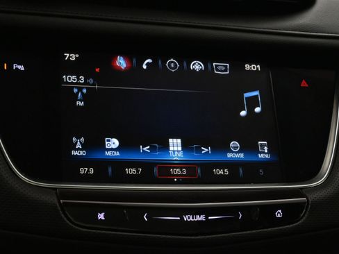 Used 2017 Cadillac XT5 Premium Luxury FWD image 22