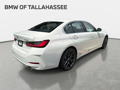 New 2026 BMW 330i Sedan w/ Convenience Package RWD image 5