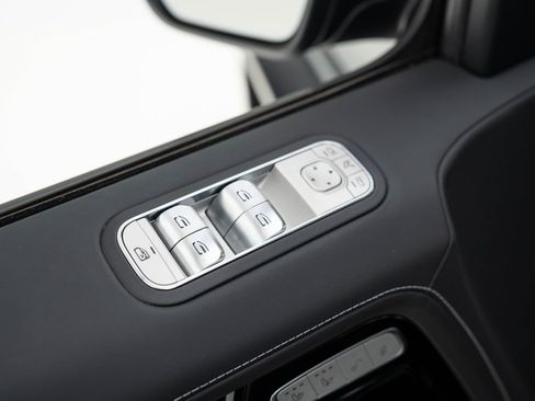 Used 2025 Mercedes-Benz G 63 AMG 4MATIC image 28