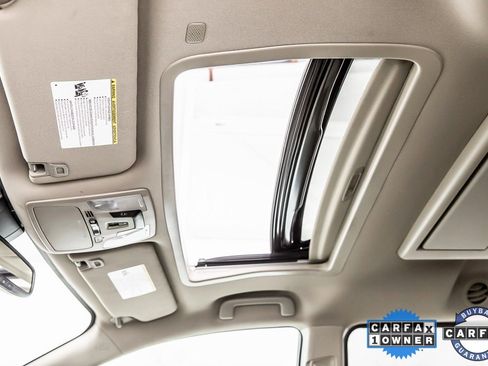 Used 2020 Toyota Sienna XLE Premium image 16