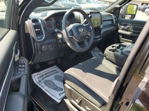 Used 2026 RAM 2500 Big Horn AWD/4WD image 12