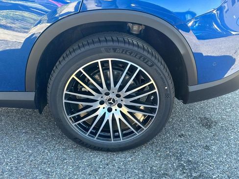 New 2026 Mercedes-Benz GLC 300 image 3