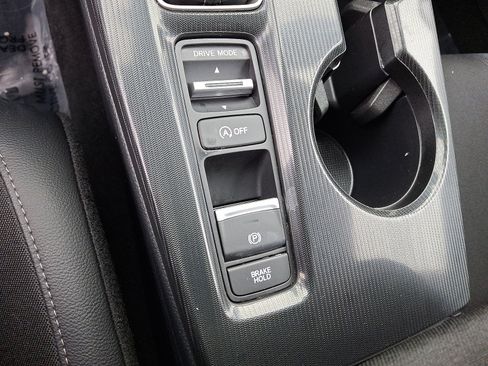 Certified 2025 Honda Civic Sport image 24