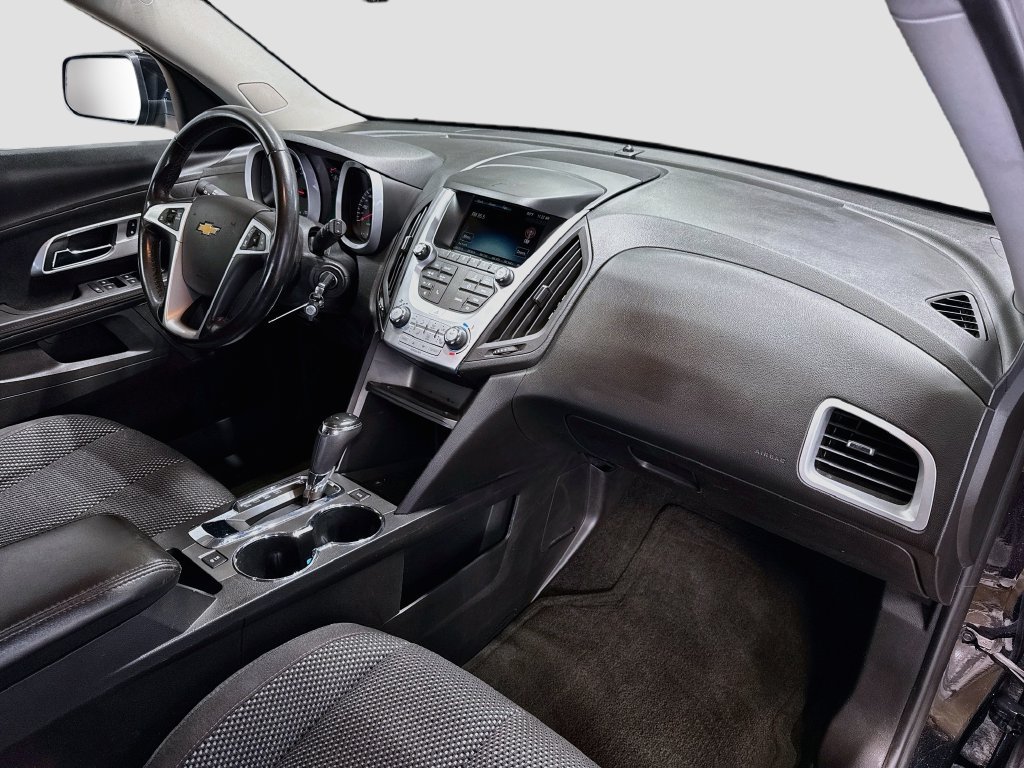 Used 2017 Chevrolet Equinox LT w/ Convenience Package FWD image 26