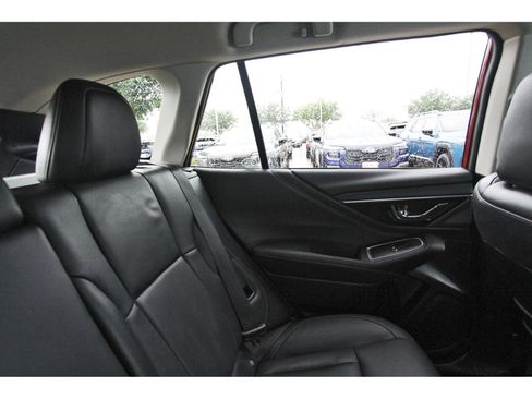 Used 2025 Subaru Outback Touring XT AWD/4WD image 12