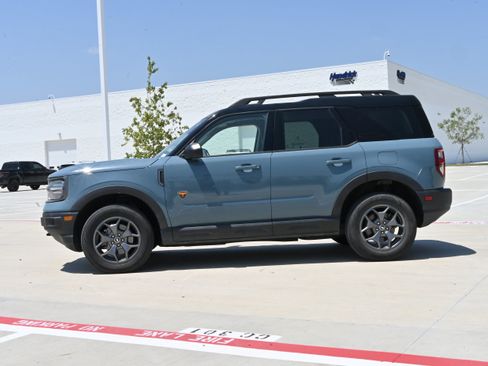 Used 2021 Ford Bronco Sport Badlands w/ Badlands Package AWD/4WD image 6
