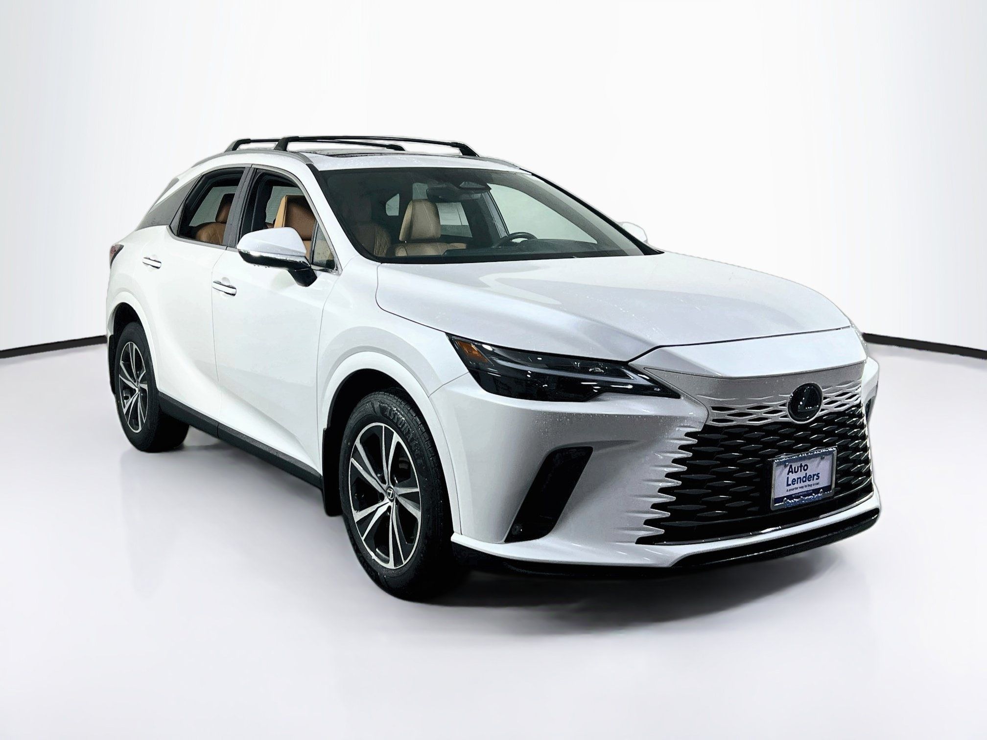 Used 2023 Lexus RX 350 Premium w/ Accessory Package AWD/4WD image 3