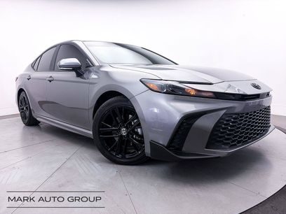 Used 2026 Toyota Camry SE w/ Convenience Package