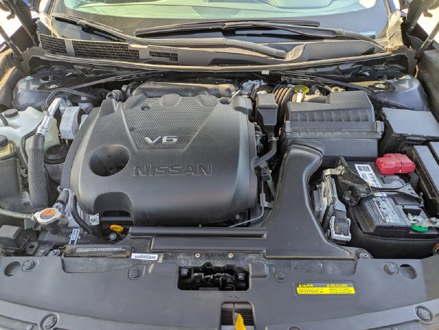 Used 2022 Nissan Maxima Platinum w/ Sport Mat Group FWD image 13