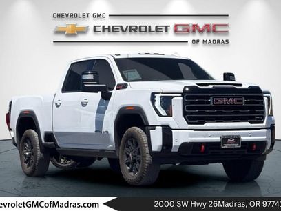Used 2025 GMC Sierra 2500 AT4 w/ AT4 Premium Plus Package
