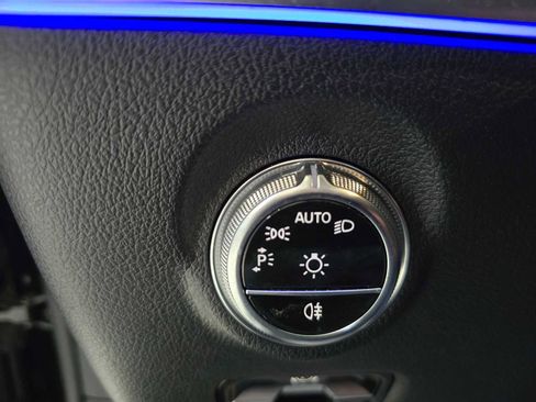 Certified 2023 Mercedes-Benz C 300 4MATIC Sedan image 31