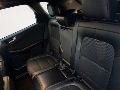 Used 2024 Ford Escape ST-Line Select w/ Tech Pack #2 image 13