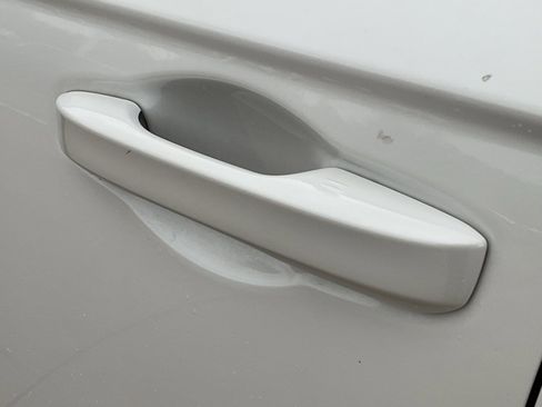 Used 2023 Honda Accord LX image 10