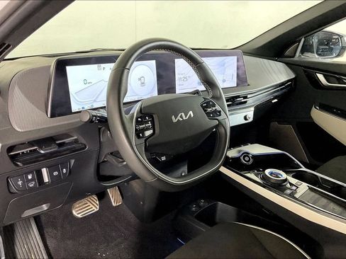 Used 2024 Kia EV6 GT-Line RWD image 14