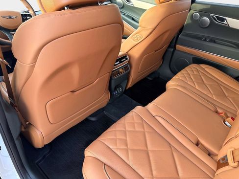 Used 2025 Genesis GV80 3.5T Prestige image 14