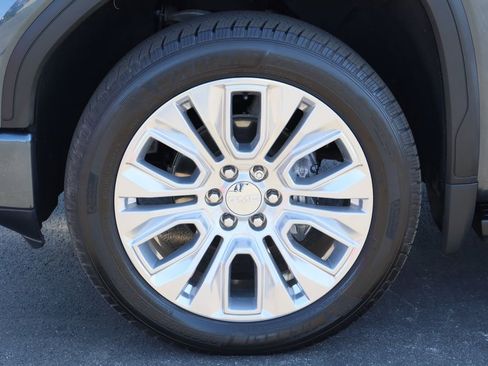 Used 2021 GMC Sierra 1500 Denali w/ Denali Ultimate Package image 34